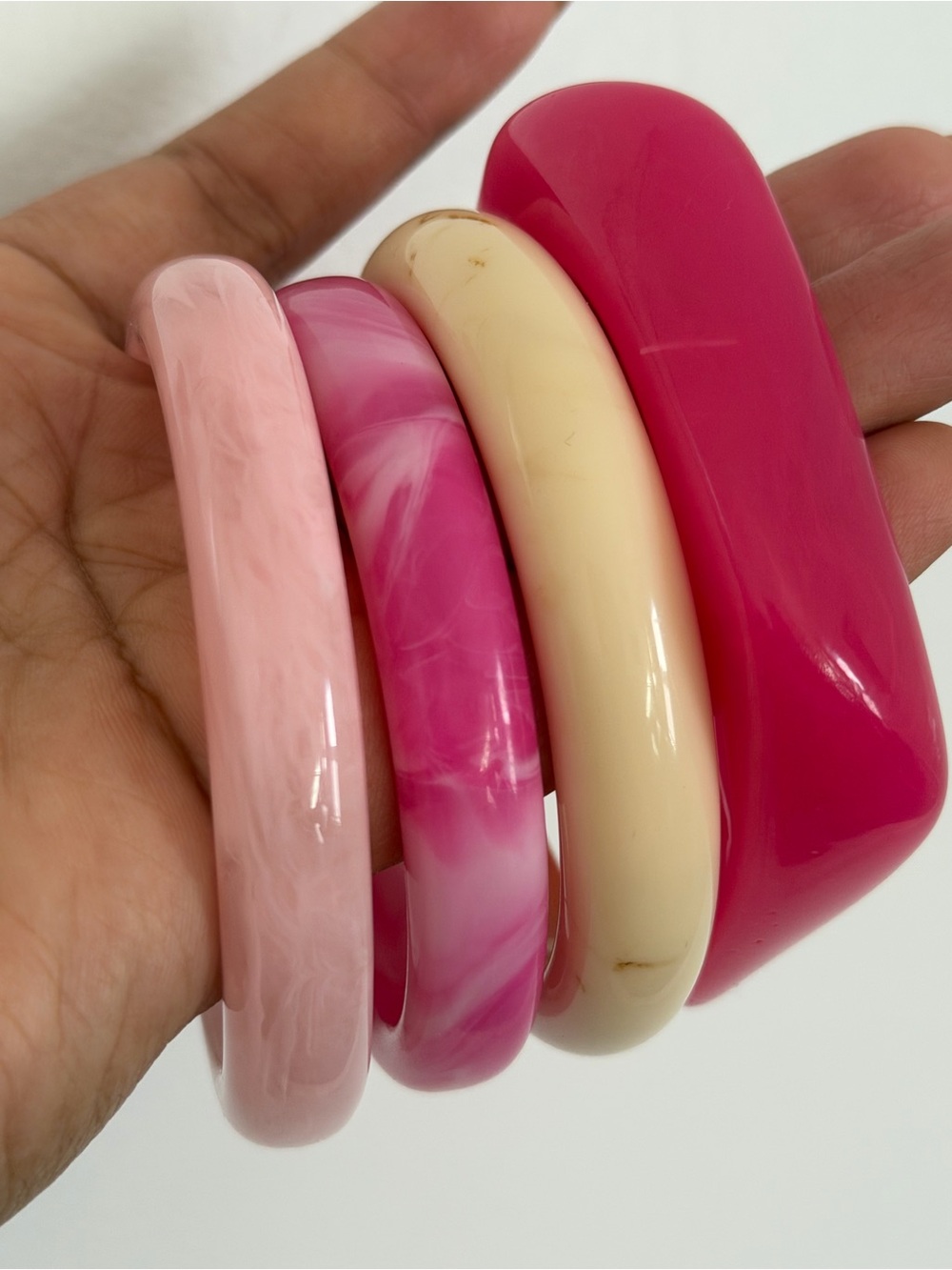 Assorted Pink and Cream Resin Bangle Set by